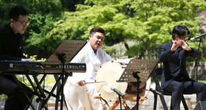 경복궁&middot;창덕궁&middot;덕수궁&middot;창경궁서 듣는 우리음악