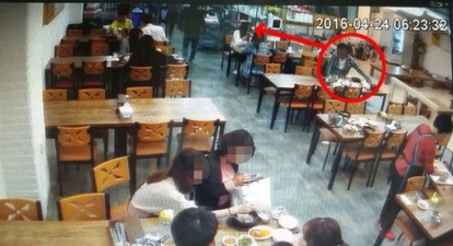 복서출신 10대女 뒤통수쳤다가 '숟가락 일격' 당한 30대