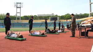 [자막뉴스] 여대 학군단 지원자 사상 최대&hellip;열띤 시험 현장