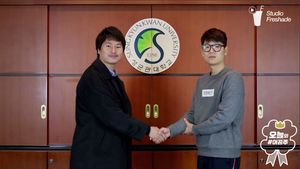 또 다른 세기의 대결?!&hellip;Studio Freshade의 패러디