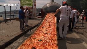 [비디오머그] '총길이 약 1.8km' 이탈리아서 세계에서 가장 긴 피자 탄생