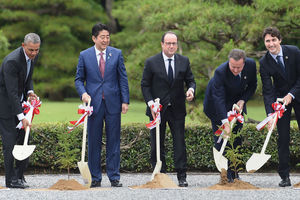 G7 정상선언 "北 추가 핵실험&middot;미사일발사 말라" 경고
