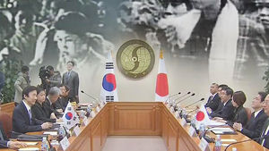 한일위안부 합의 반년…피해자·한국 여론 설득 여전한 과제