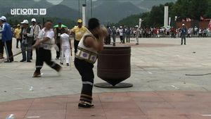 [비디오머그] 각양각색 팽이들의 총집합&hellip;中 팽이치기 대회