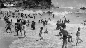[비디오머그] 1950년부터 1980년까지&hellip;그때 그 시절 우리네 여름철 피서