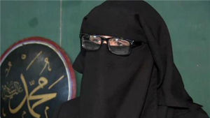 美생활용품점, '니캅' 쓴 무슬림 여성 출입 제재 논란
