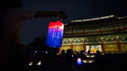 섬네일이미지  5:15일 오후 서울 창덕궁에서 열린 ‘창덕궁 달빛기행’에서 외국인 참석자들이 경내를 둘러보고 있다. 이 행사는 이날부터 10월 16일까지 보름달이 뜨는 시기에 내국인, 외국인으로 나누어 하루 한차례 진행된다.
