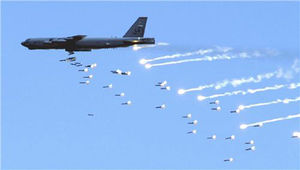 미국, 아프간 정정불안에 B-52H 전략폭격기 10년 만에 재투입