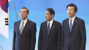 한&middot;중&middot;일 "北 미사일 공동 대응"&hellip;미묘한 온도차