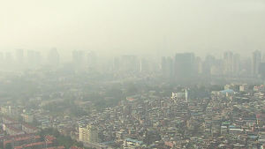 [취재파일] 인공강우로 미세먼지 씻어낸다?