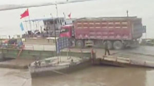 '북한 돕기' 팔 걷어붙인 중국&hellip;수해 복구 지원