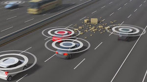 "앞에 보행자 있어요"&hellip;위험 알리는 똑똑한 도로