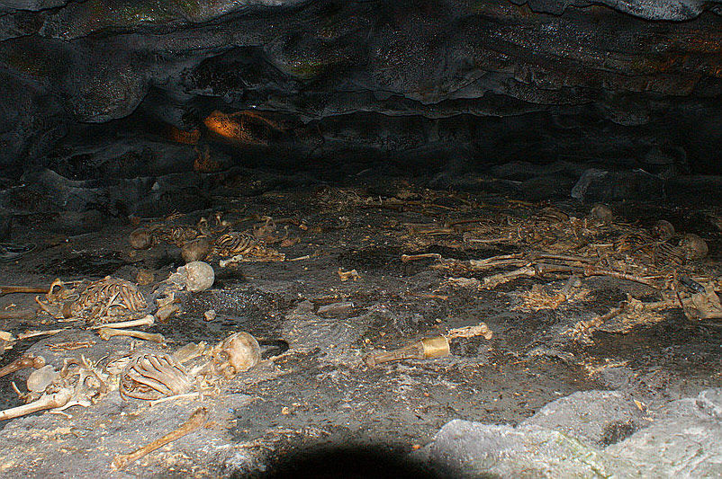 제주 다랑쉬 동굴에서 발견된 4.3 사건 희생자들 유골（자료사진）
