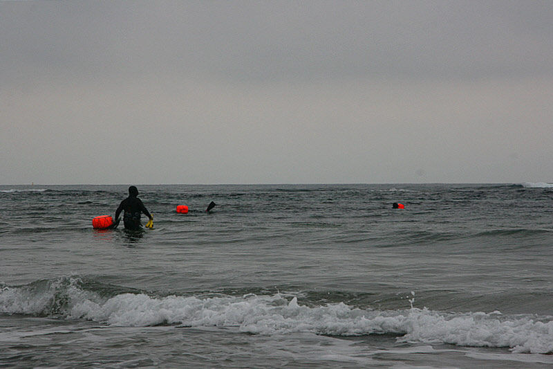바다는 일터이면서, 또 두려움이다.