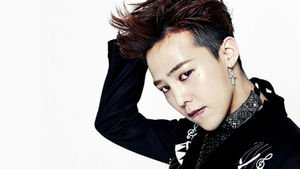 [SBS Star] G-DRAGON Falls into a Hole During His Bangkok Concert