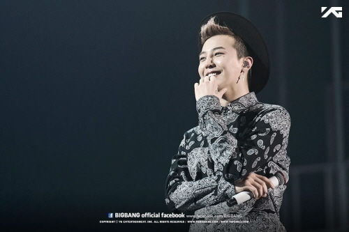 ？[SBS Star] 'Idol-Only' Laundry Cleaners Spotted in Korea?