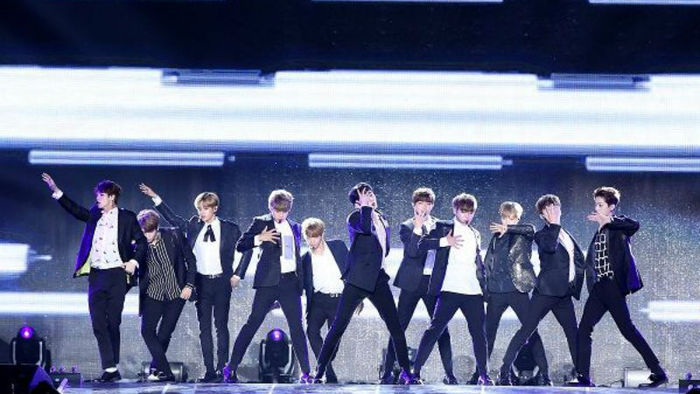 Wanna One's Overwhelming Popularity, Debut 'Show-con' Sells 20,000 Tickets