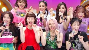 [SBS Star] Girls' Generation Shares Tips on How to Enjoy its New Songs!