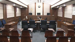 [취재파일] '권위'는 강요될 수 없다