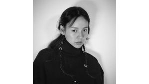 [SBS Star] Lee Hyo-ri Goes Bare Face with Magazine Photo Shoot