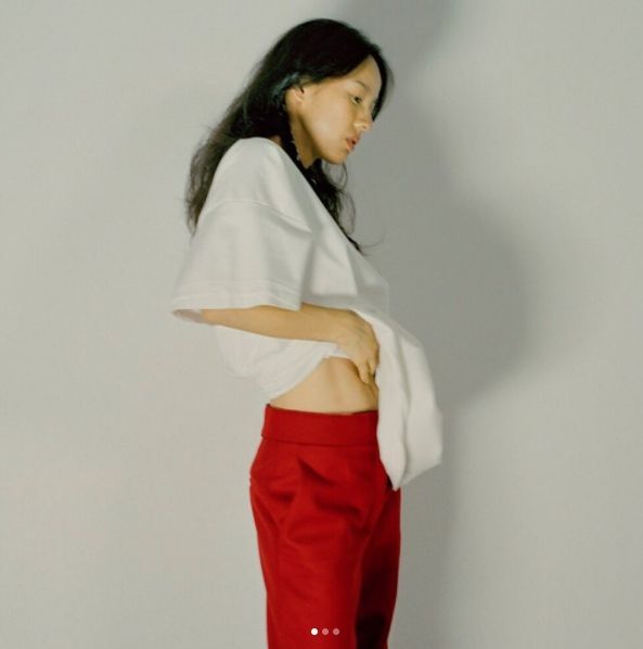 [SBS Star] Lee Hyo-ri Goes Bare face with Magazine Photoshoot