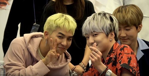 [SBS Star] A Boy Fan Requests to Hold Hands with WINNER's MINO!