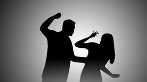 민주당 구청장 예비후보 만취해 길거리서 여직원 폭행