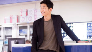[SBS Star] Song Joong-ki Makes Stunning Donation!