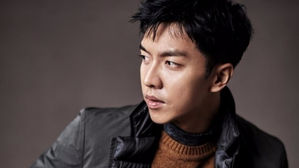 [SBS Star] Lee Seung Gi's First Pictorial after Military Released!