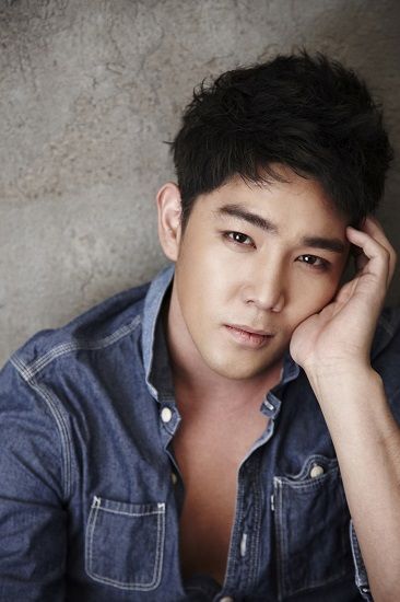 [SBS Star] Kangin Accused of Beating His Girlfriend While Drunk
