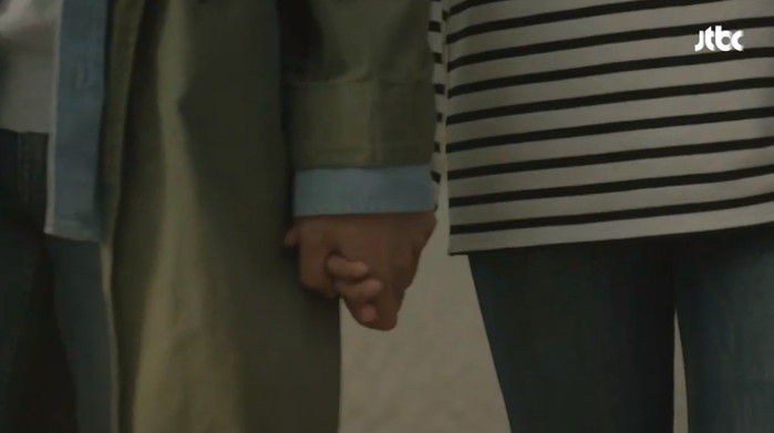 [SBS Star] Jung Yong Hwa Opens-up About Deep Kissing with Lee Yeon Hee