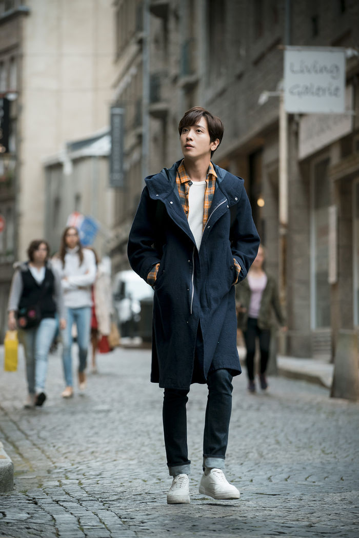 [SBS Star] Jung Yong Hwa Opens-up About Deep Kissing with Lee Yeon Hee