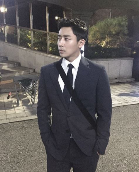 [SBS Star] Son Ho Jun Reveals TVXQ Yunho Doesn't Bring Wallet