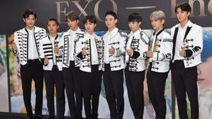 [SBS Star] "Thank you!" EXO to Give a Shout-out to BTS&middot;Wanna One