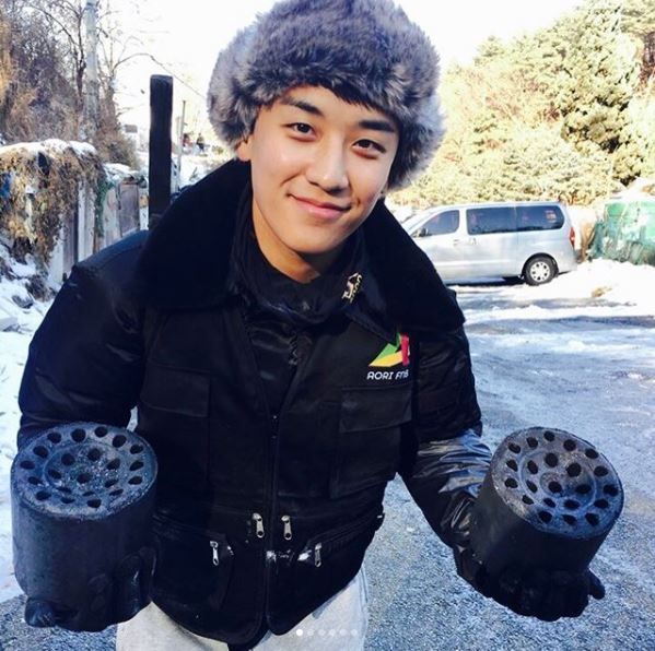 [SBS Star] BIGBANG SEUNGRI Helps Low-Income Family to Spend Warm Winter