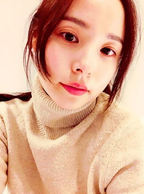 [SBS Star] TAEYANG's Fiance Min Hyo-rin Updates SNS