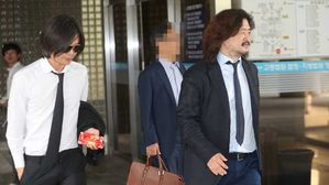 김어준&middot;주진우 "선거기간 집회 금지 조항, 헌법소원 제기"