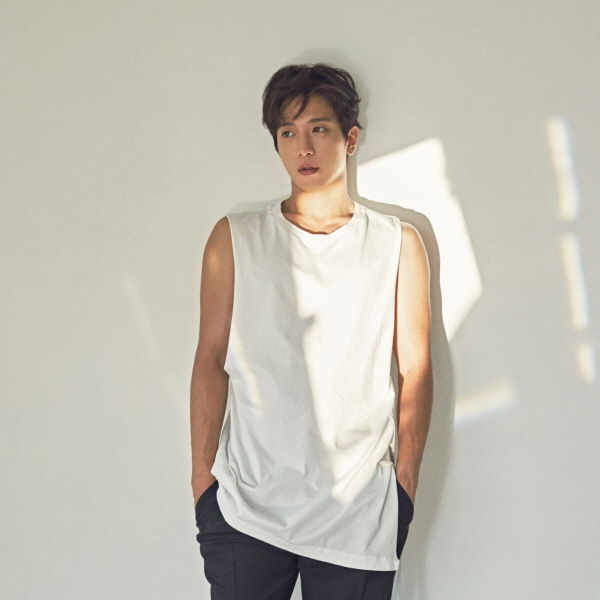 Jung Yong Hwa