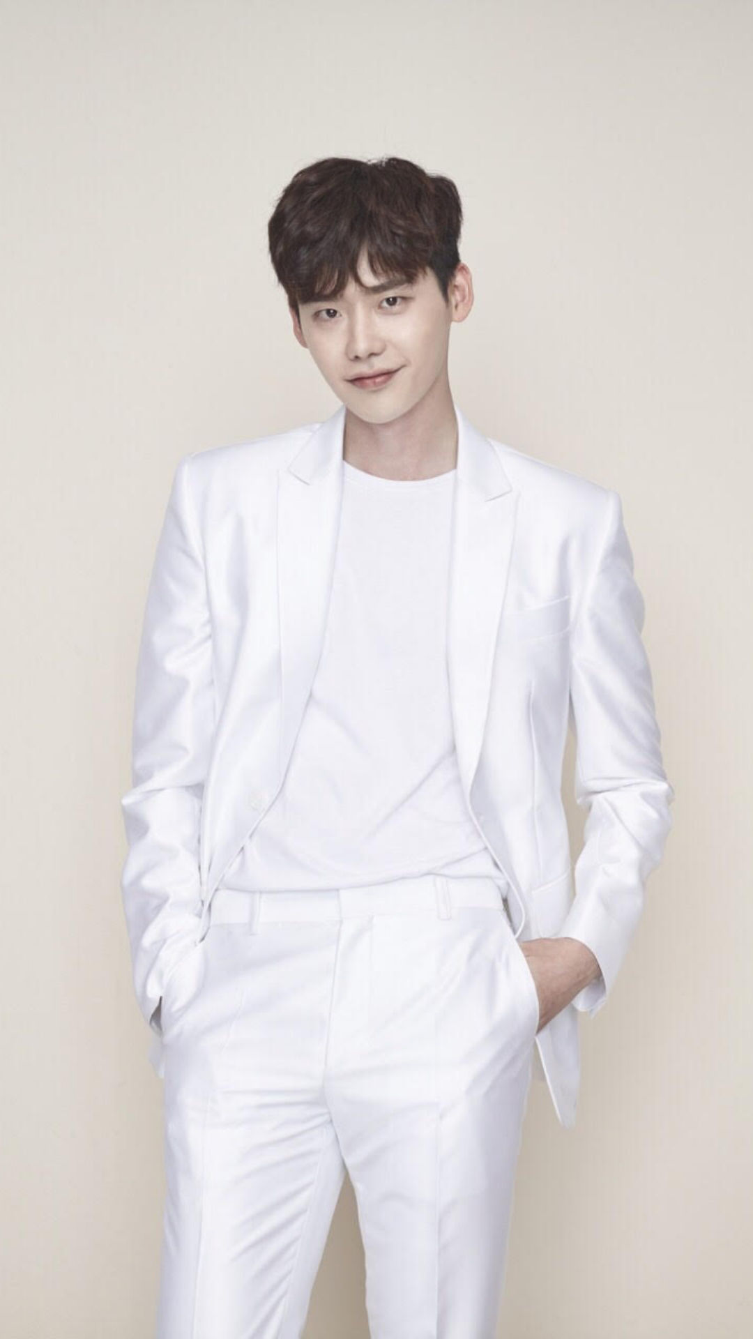Lee Jong Suk