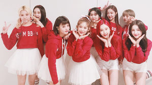 [SBS Star] MOMOLAND Performs at the G-10 Special Live for the Winter Olympics?