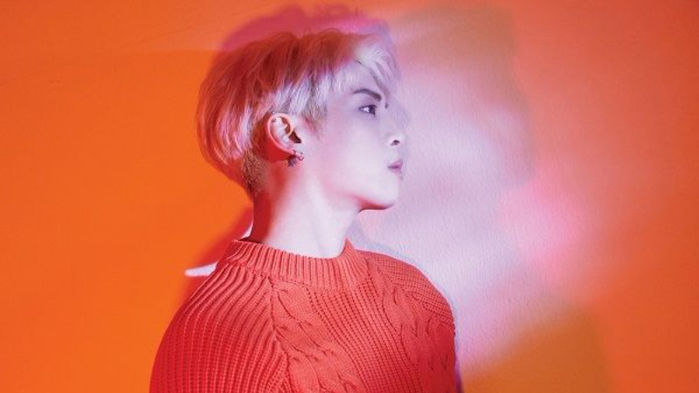 JONGHYUN's New Album Tops Various Music Charts