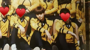 [SBS Star] Park Ji Hoon's High School Graduation Photos Going Viral Online