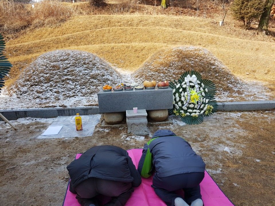 만해 한용운 묘지