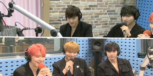 MONSTA X
