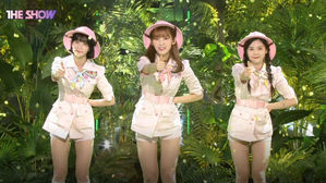 [SBS Star] VIDEO: Listen to OH MY GIRL BANHANA's 'BANANA ALLERGY MONKEY'!