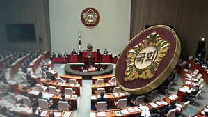 추경 국회 계류 한 달째…5월 처리 가능할까