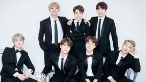 [SBS Star] BTS' New Album Breaks the Group's Pre-sales Record!