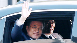 文 대통령, 시민들 '회담 성공' 응원에 "고맙습니다"