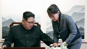 김여정, 회담 내내 '그림자 수행'&hellip;핵심 실세 존재감 과시