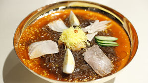 '평양냉면'에 쏠린 세계의 눈…"평화의 상징 됐다"